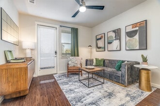 Discovery at The Realm in Lewisville, TX - Building Photo - Building Photo