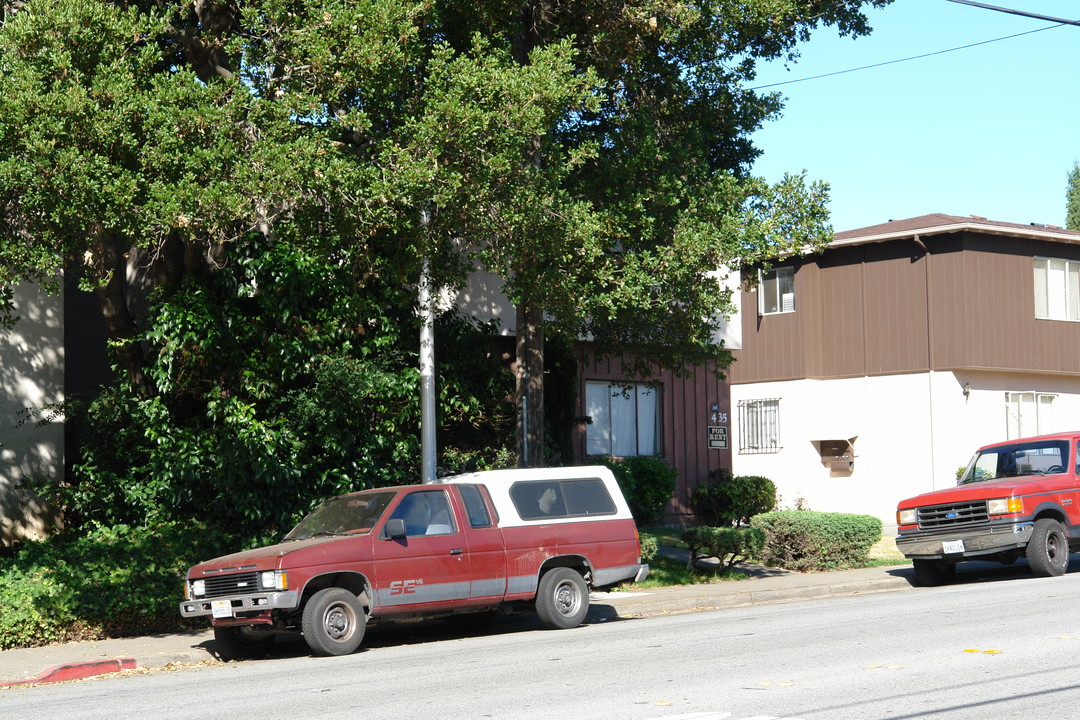 435 North San Mateo in San Mateo, CA - Building Photo