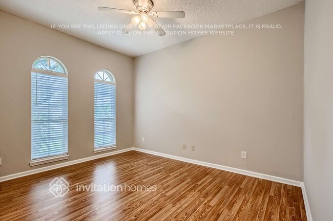 11989 Collins Creek Dr in Jacksonville, FL - Foto de edificio - Building Photo