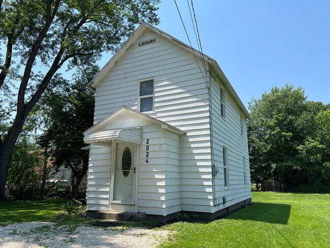 property at 2024 Copley Rd