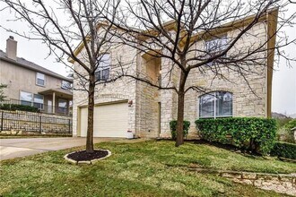 10 Juniper Berry Way in Austin, TX - Building Photo - Building Photo