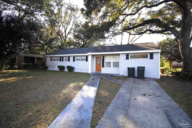 217 Ruby Ave in Pensacola, FL - Building Photo - Building Photo