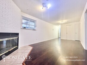 815 Bennett Crescent in Oshawa, ON - Building Photo - Building Photo