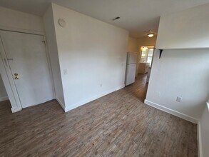 613 W Knox Ave in Spokane, WA - Building Photo - Building Photo