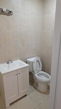 2524 Funston St in Hollywood, FL - Foto de edificio - Building Photo