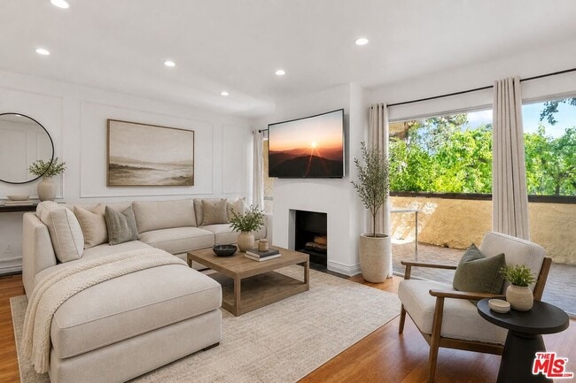 property at 5255 Coldwater Canyon Ave