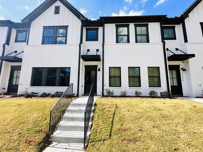 property at 2422 Lakeshore Ln