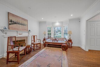 99 Feeks Ln in Locust Valley, NY - Building Photo - Building Photo