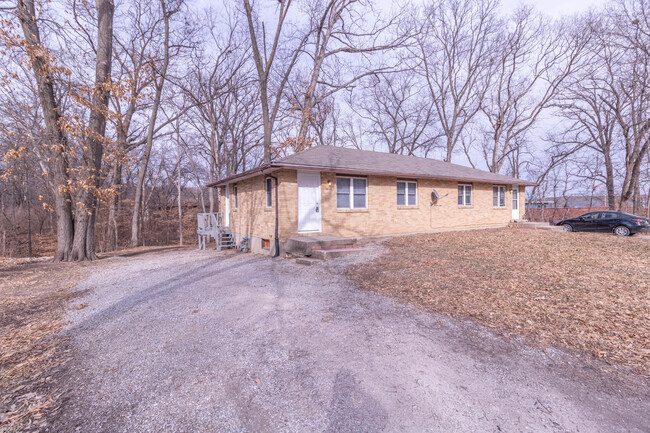 3407 Pioneer Dr in Columbia, MO - Building Photo - Building Photo