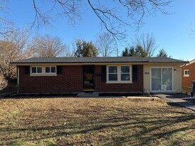 1554 Jacana Dr in Lexington, KY - Building Photo