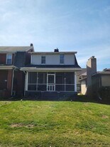 5111 River Rd in Pittsburgh, PA - Building Photo