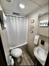 2629 W Elm Mott Ln in Waco, TX - Foto de edificio - Building Photo