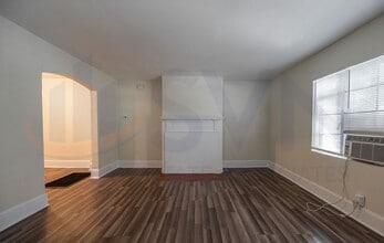 416 N Hardee St in Durham, NC - Foto de edificio - Building Photo