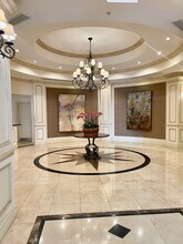 1805 Ponce de Leon Blvd, Unit 821 in Coral Gables, FL - Building Photo - Building Photo