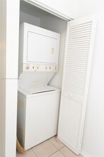 150 SW 96th Terrace in Plantation, FL - Building Photo - Building Photo