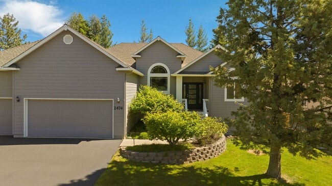 property at 2474 NW Hemmingway St