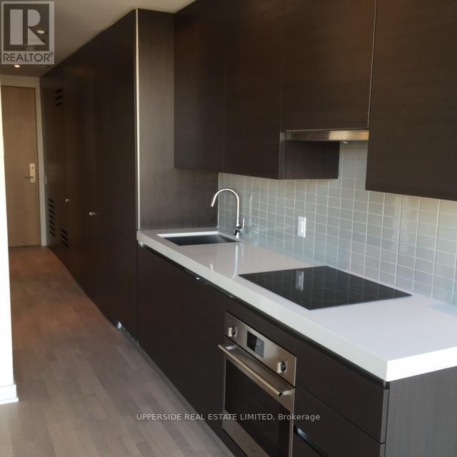 629-629 King St W in Toronto, ON - Building Photo - Building Photo