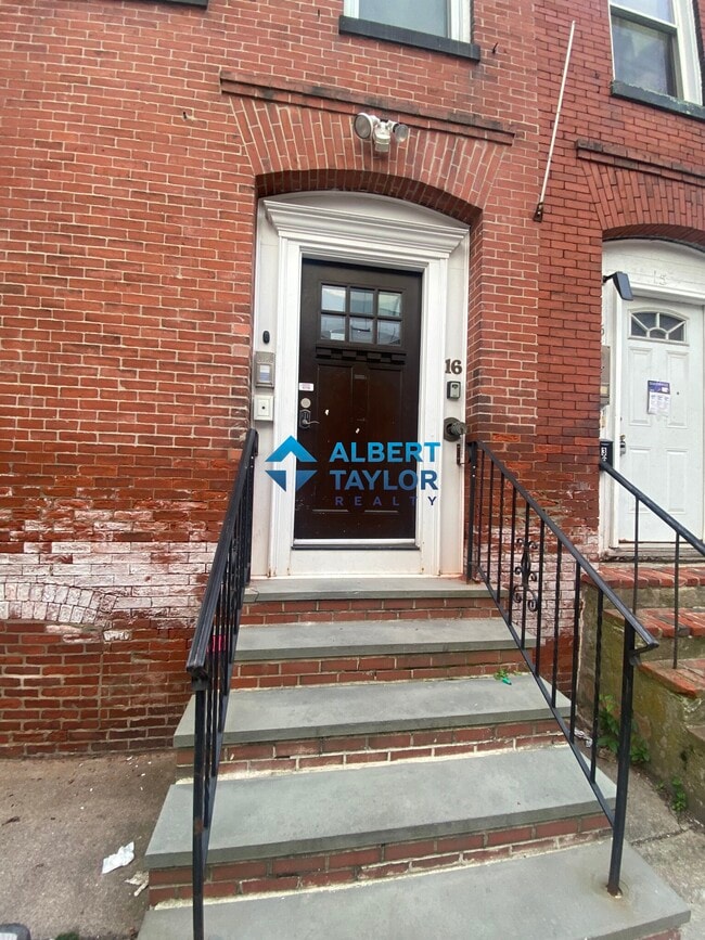 16 Sewall St, Unit 2