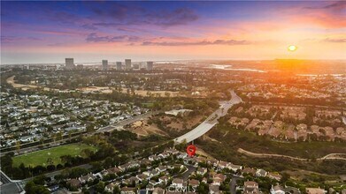58 Victoria, Unit 23-5339 in Newport Beach, CA - Building Photo - Building Photo