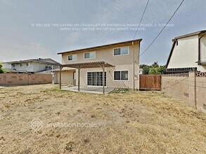 1284 Haven Ave in Simi Valley, CA - Building Photo - Building Photo
