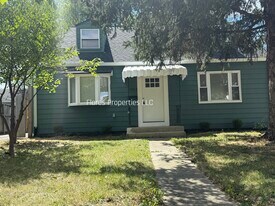 1053 Oakland Park Ave in Columbus, OH - Building Photo