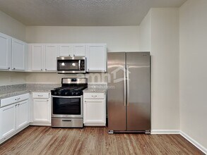 3917 Abernathy Farm Way in Acworth, GA - Building Photo - Building Photo