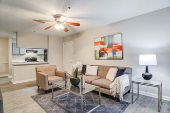 Flats at Riverview in Duluth, GA - Foto de edificio - Building Photo