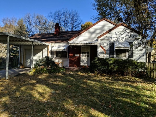 property at 3327 S Arlington Ave