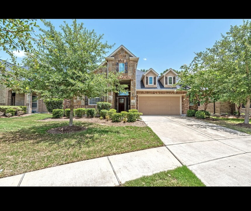 2218 Parkside Trace Ct in Katy, TX - Building Photo