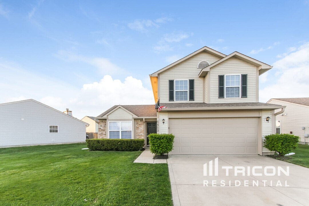 6453 Townsend Way in Indianapolis, IN - Building Photo