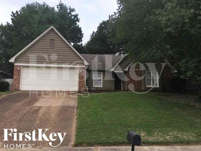 6715 Valley Bend Dr in Memphis, TN - Building Photo