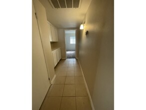 5147 W Wathen Ave in Fresno, CA - Building Photo - Building Photo