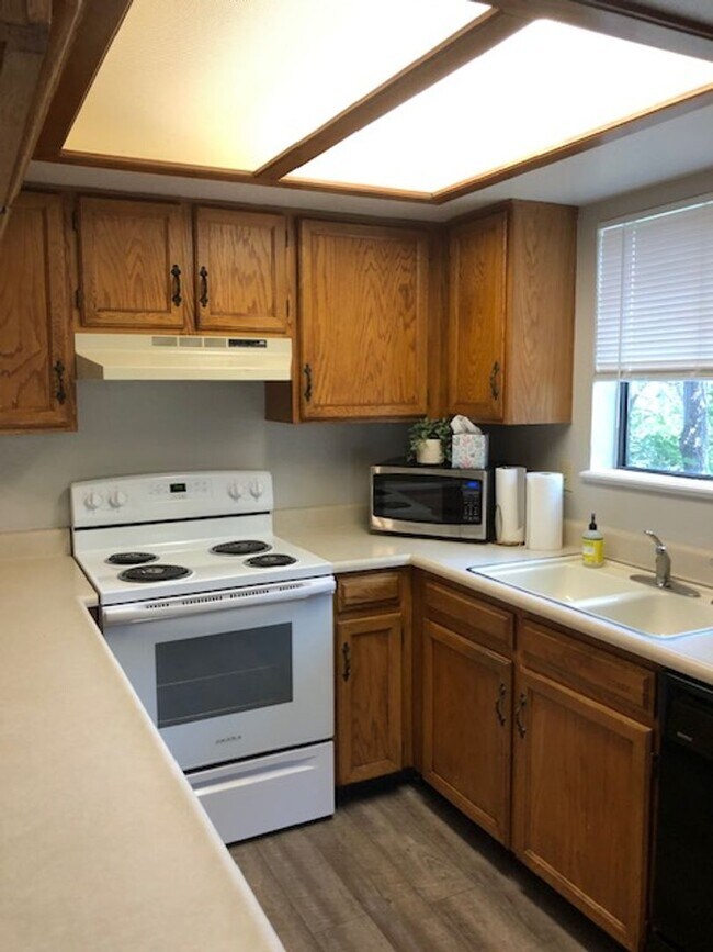 6231 Willow Ln in Boulder, CO - Building Photo - Building Photo