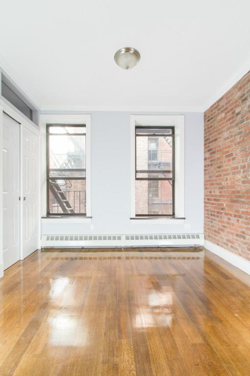 219 E 28th St in New York, NY - Foto de edificio - Building Photo