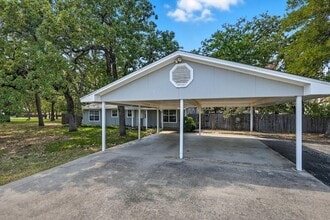 5702 Teasley Ln, Unit 107-7 in Denton, TX - Building Photo - Building Photo