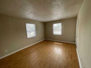 5101 Curry Ford Rd in Orlando, FL - Building Photo - Building Photo