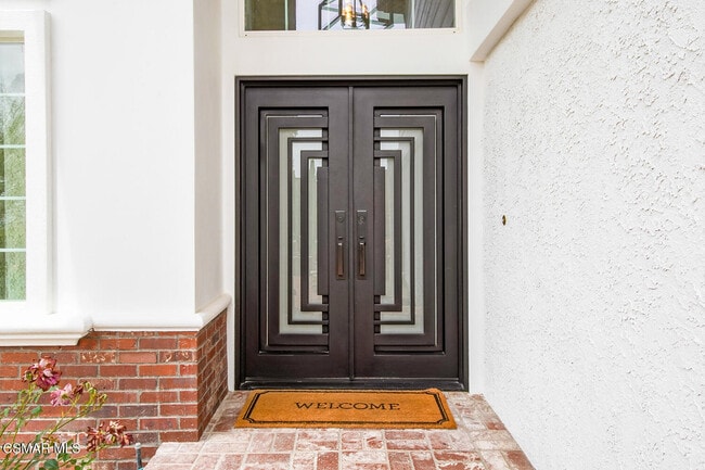 2111 Peak Pl in Thousand Oaks, CA - Building Photo - Building Photo
