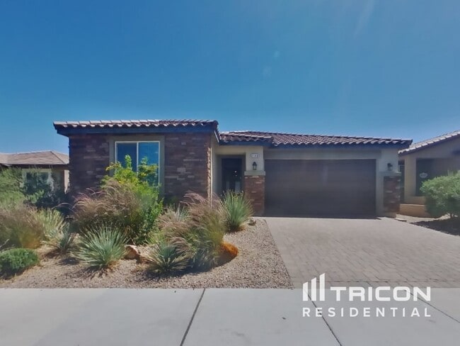 property at 2148 Del Aqua Ave