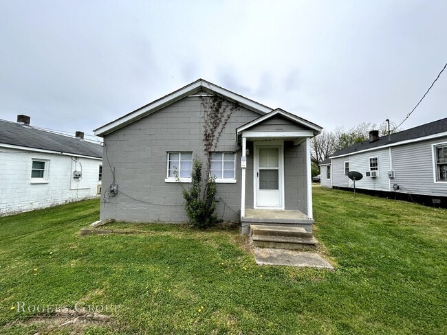 property at 912 Water St