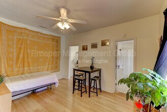 35 Ashton St in Charleston, SC - Building Photo - Building Photo