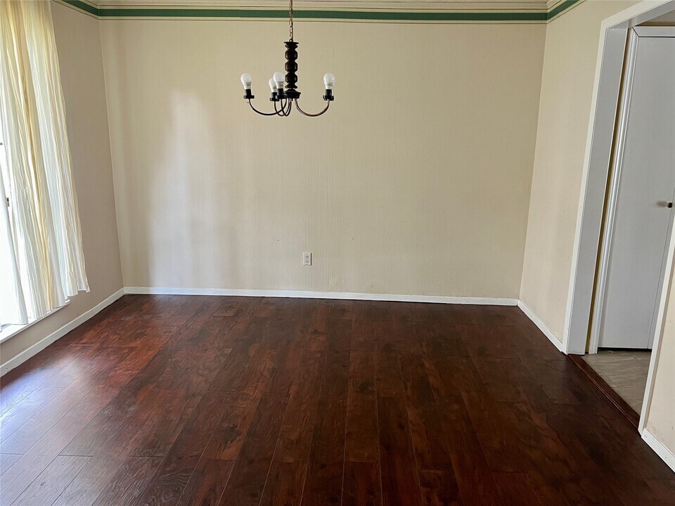 16915 Grampin Dr in Houston, TX - Building Photo