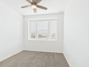 16442 W Gary Way in Goodyear, AZ - Building Photo - Building Photo