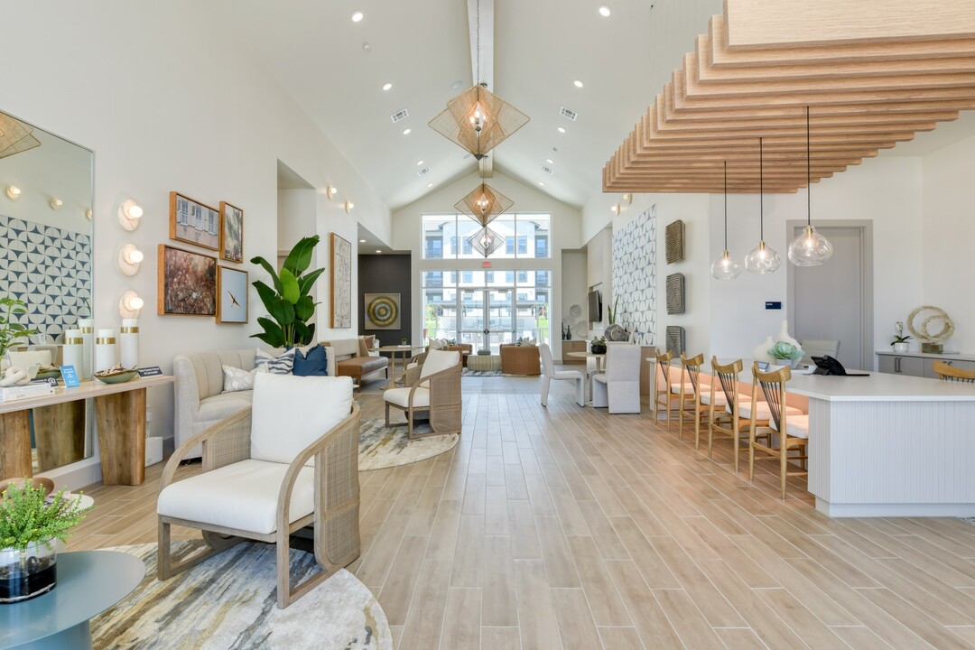 Alta Westover Hills in San Antonio, TX - Foto de edificio