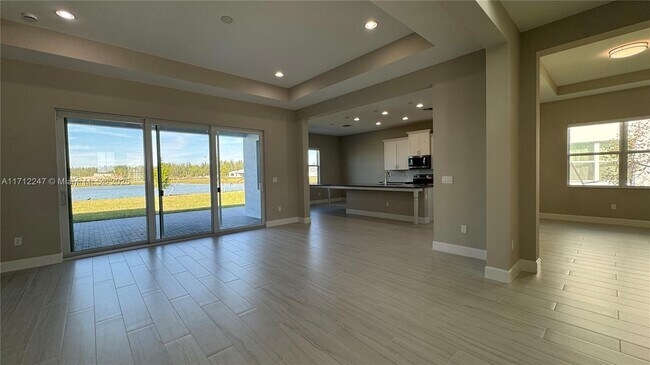 14935 Wildwood Cir in Westlake, FL - Building Photo - Building Photo