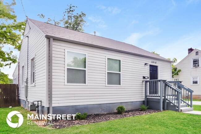 3818 Bank St, Unit C-307 in Louisville, KY - Foto de edificio - Building Photo