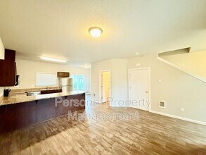 12600 NE 49th St in Vancouver, WA - Building Photo - Building Photo