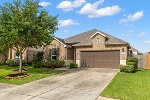 18115 Westward Dale Dr in Cypress, TX - Building Photo