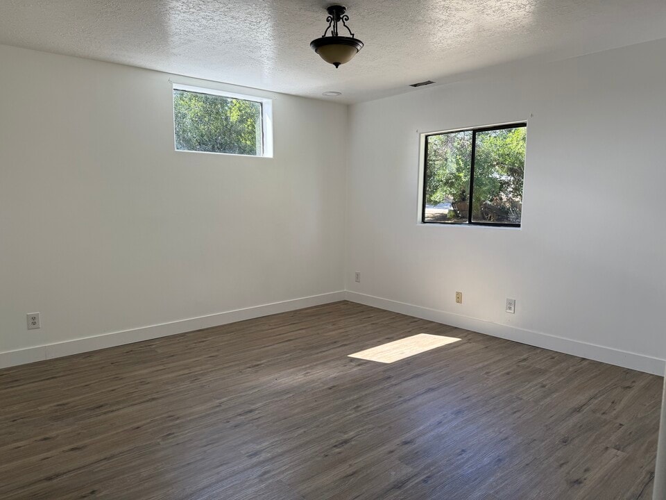 5366 S Jordan Canal Rd in Salt Lake City, UT - Building Photo