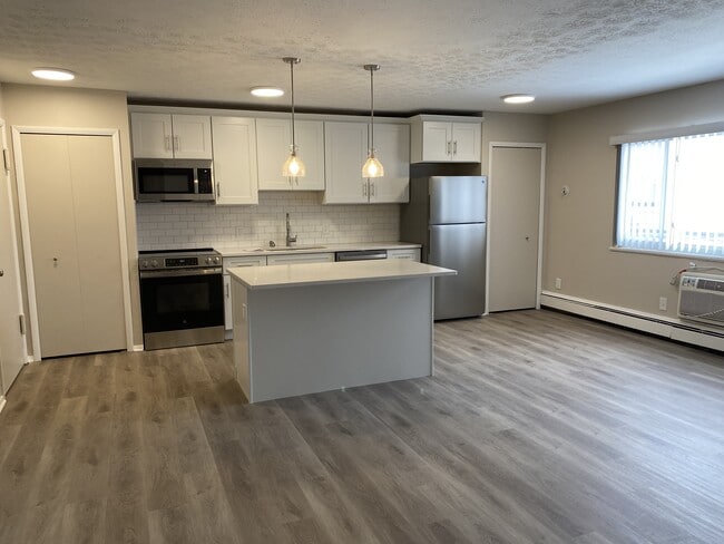 Cedarwood Estates Apartments