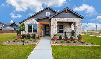 3338 Verdant Ln in Richmond, TX - Building Photo